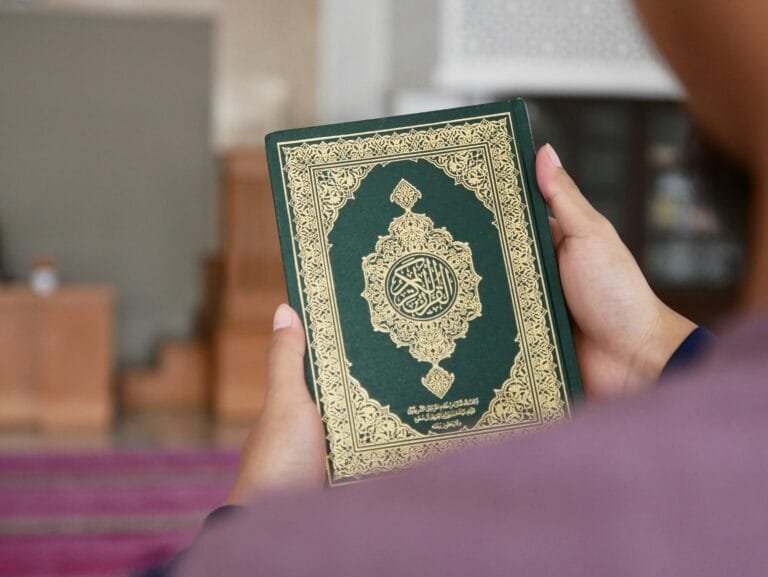 How to Choose the Best Online Quran Academy for Your Child